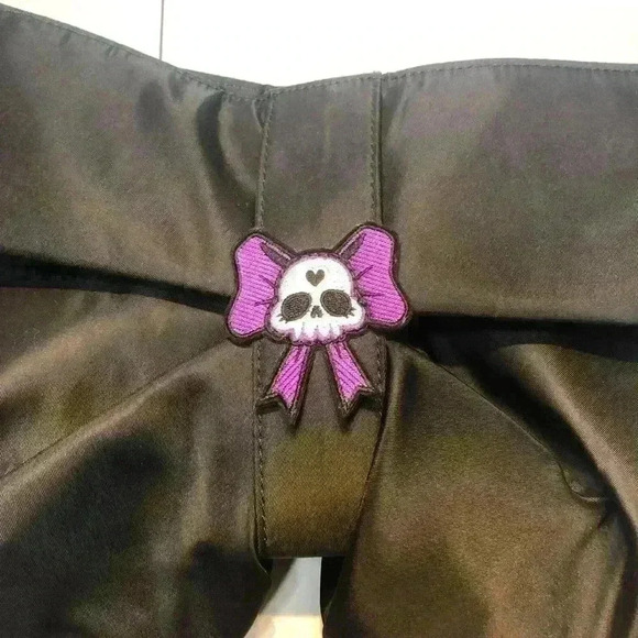 Unbranded Black Satin Bow Adjustable Crossbody Shoulder Bag Purple Skull Patch - Picture 2 of 15
